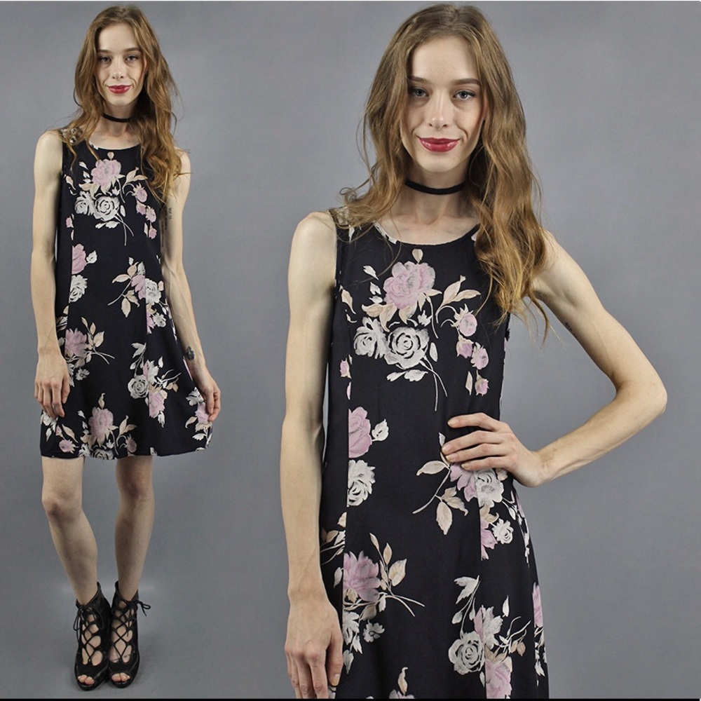 Vintage 90’s Soft Grunge Black Floral Sundress XS
